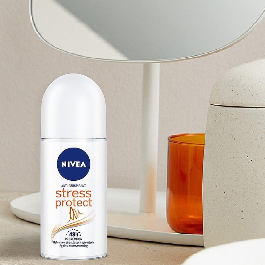 NIVEA Roll-On Antitranspirante Con F Rmula Antibacteriana Antitranspirantes